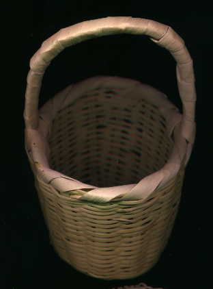 basket, latino market.JPG (10186 bytes)