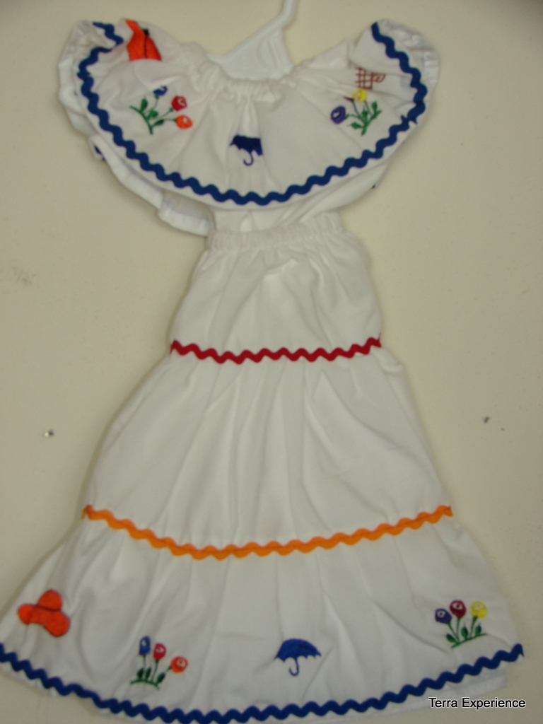 traditional nicaraguan dress