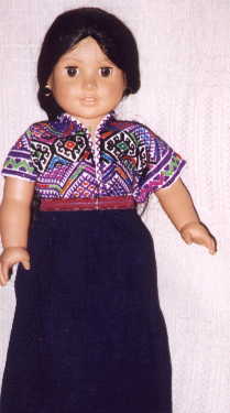 Nahula traje-w purple.JPG (10095 bytes)