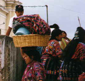 solola6.jpg (11268 bytes)